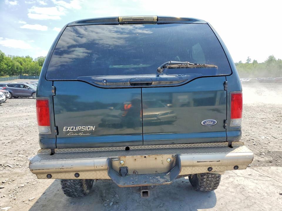 2003 Ford Excursion მანქანა იყიდება აუქციონზე, vin: 1FMSU45P03EC48021, აუქციონის ნომერი: 61789756