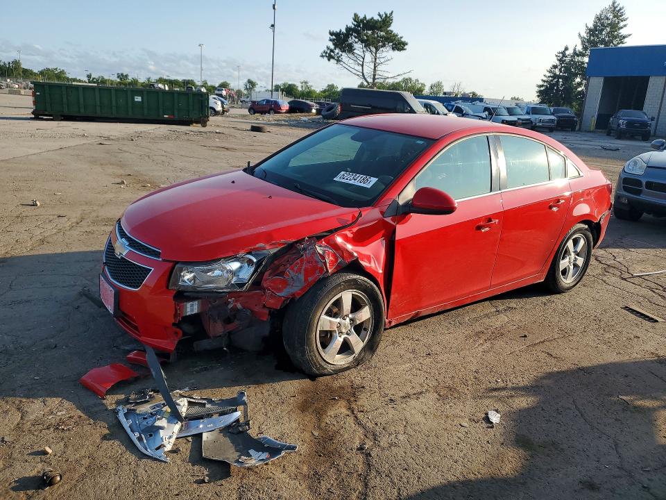 62234186 :رقم المزاد ، 1G1PC5SB8E7439343 vin ، 2014 Chevrolet Cruze مزاد بيع
