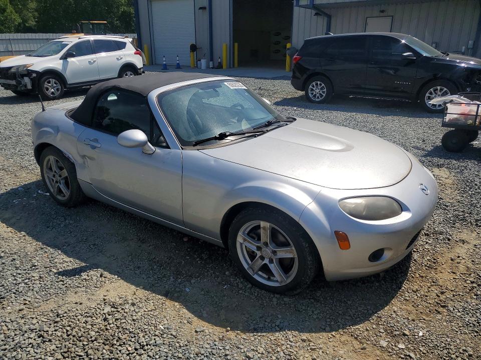 60620226 :رقم المزاد ، JM1NC25F560121346 vin ، 2006 Mazda Mx-5 Miata مزاد بيع