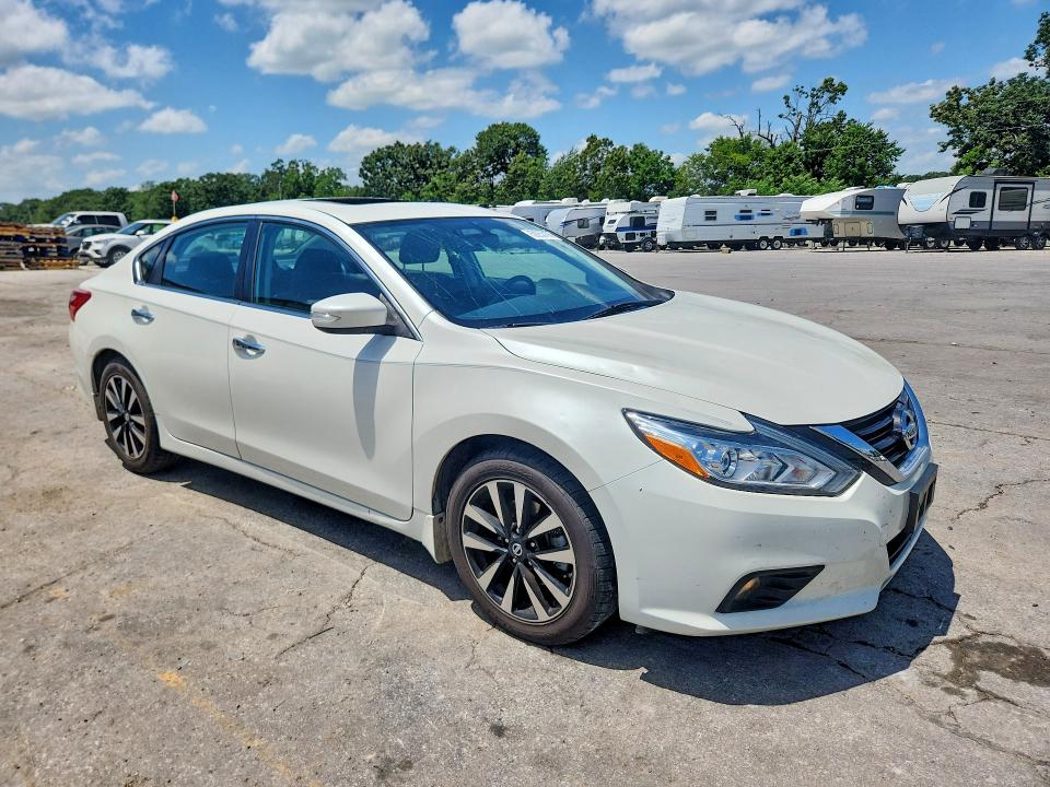 59253186 :رقم المزاد ، 1N4AL3AP0HC490707 vin ، 2017 Nissan Altima مزاد بيع