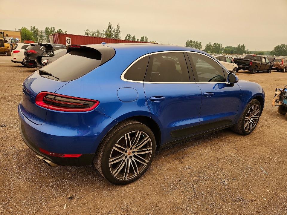 61067096 :رقم المزاد ، WP1AB2A57GLB44771 vin ، 2016 Porsche Macan مزاد بيع