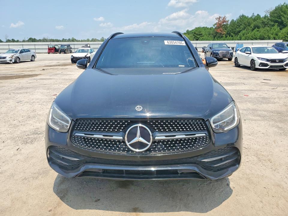 63054766 :رقم المزاد ، W1N0G8DB5MV296334 vin ، 2021 Mercedes-benz Glc مزاد بيع