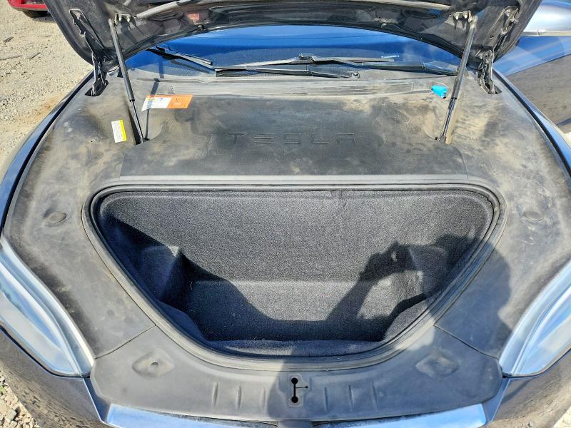 Продаж на аукціоні авто 2016 Tesla Model S, vin: 5YJSA1E24GF160755, номер лоту: 62875336