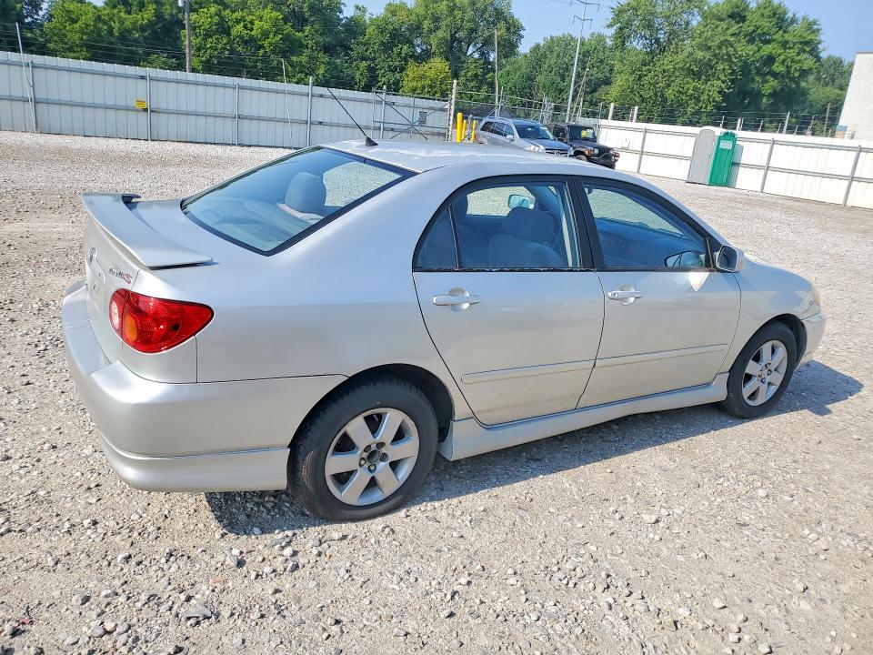 59323196 :رقم المزاد ، 1NXBR32E04Z333477 vin ، 2004 Toyota Corolla مزاد بيع