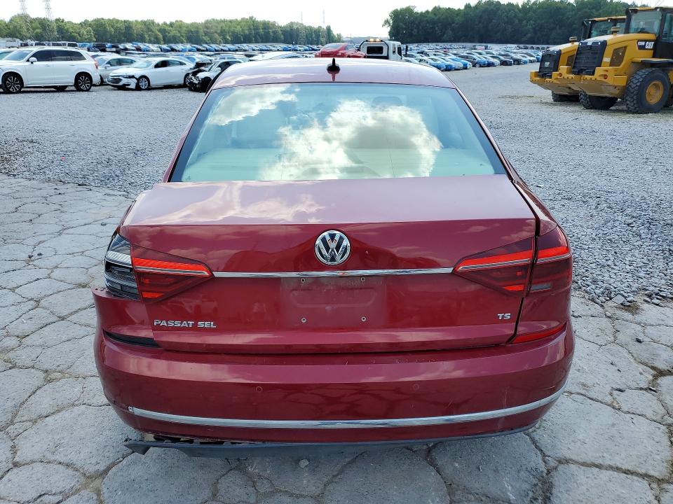 Продаж на аукціоні авто 2017 Volkswagen Passat, vin: 1VWCT7A39HC055169, номер лоту: 61909486