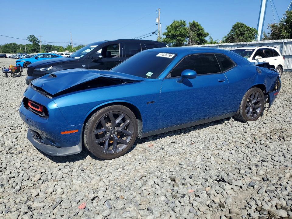61525096 :رقم المزاد ، 2C3CDZBT1PH628897 vin ، 2023 Dodge Challenger مزاد بيع