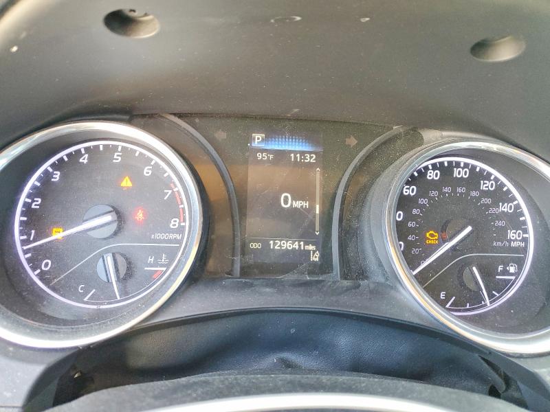 60073426 :رقم المزاد ، 4T1B11HK9KU247977 vin ، 2019 Toyota Camry مزاد بيع