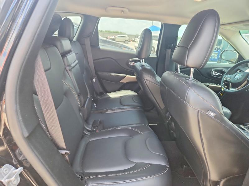 Продаж на аукціоні авто 2018 Jeep Cherokee, vin: 1C4PJLDX5JD556609, номер лоту: 62224606
