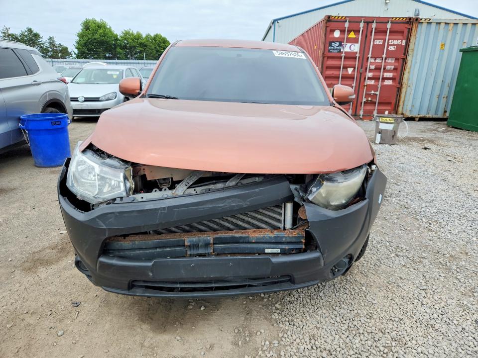 2014 Mitsubishi Outlander მანქანა იყიდება აუქციონზე, vin: JA4AZ2A34EZ601892, აუქციონის ნომერი: 59697036