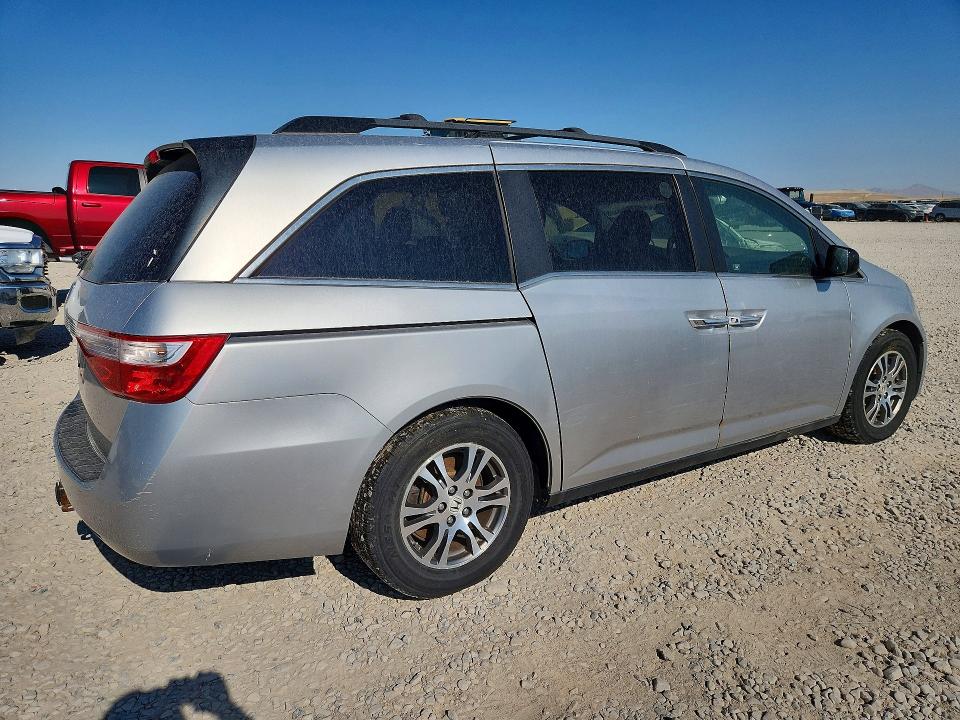 2011 Honda Odyssey მანქანა იყიდება აუქციონზე, vin: 5FNRL5H60BB085415, აუქციონის ნომერი: 62513116