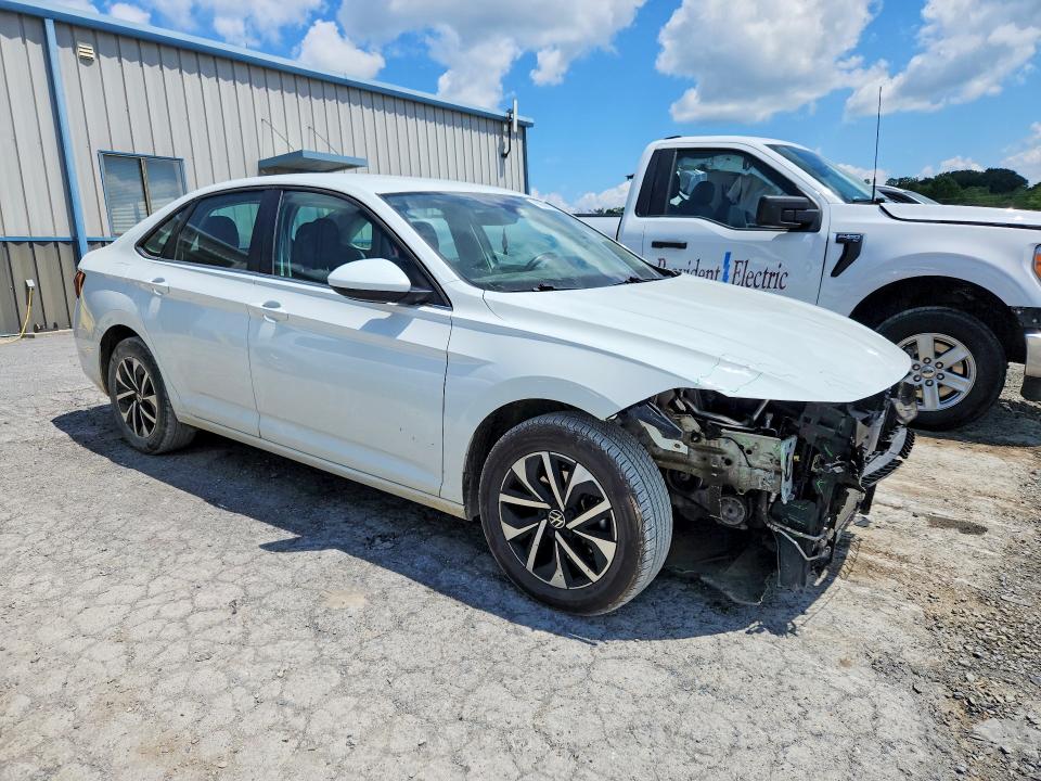 Продажа на аукционе авто 2024 Volkswagen Jetta, vin: 3VW5M7BU4RM004790, номер лота: 62681316