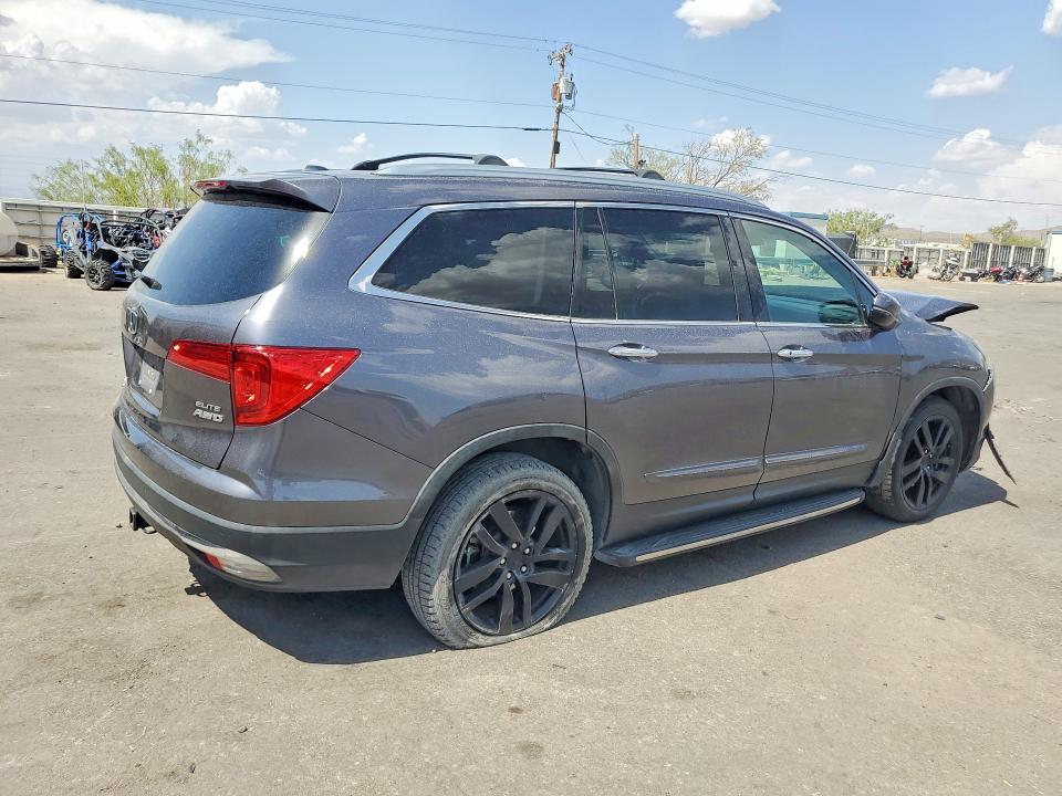 Продажа на аукционе авто 2017 Honda Pilot, vin: 5FNYF6H09HB049073, номер лота: 60139986