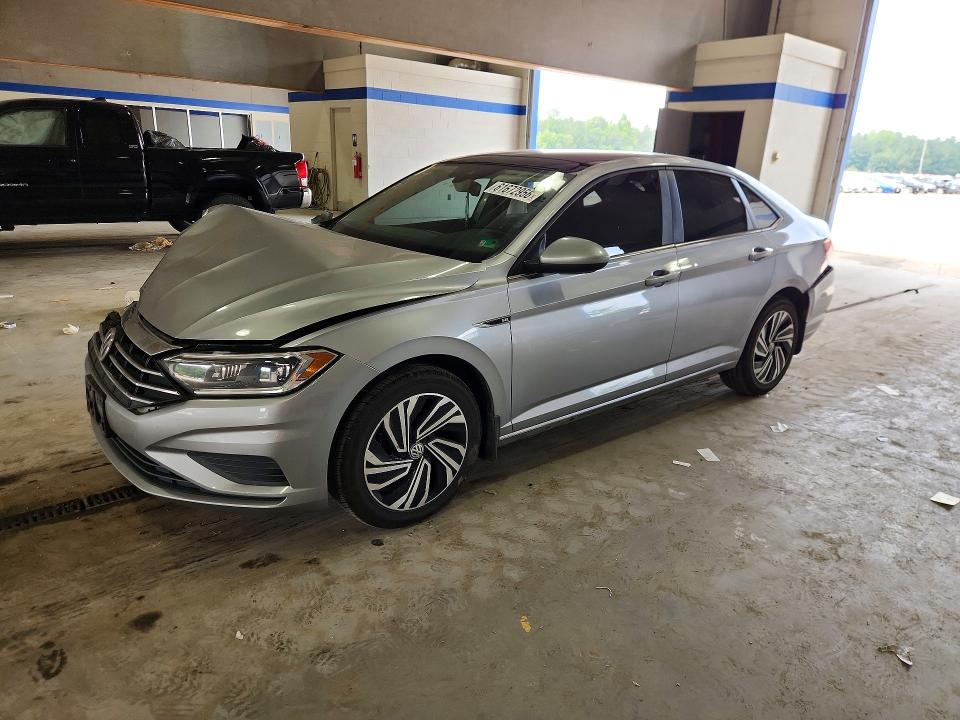 Продажа на аукционе авто 2020 Volkswagen Jetta, vin: 3VWE57BU0LM082620, номер лота: 61672956