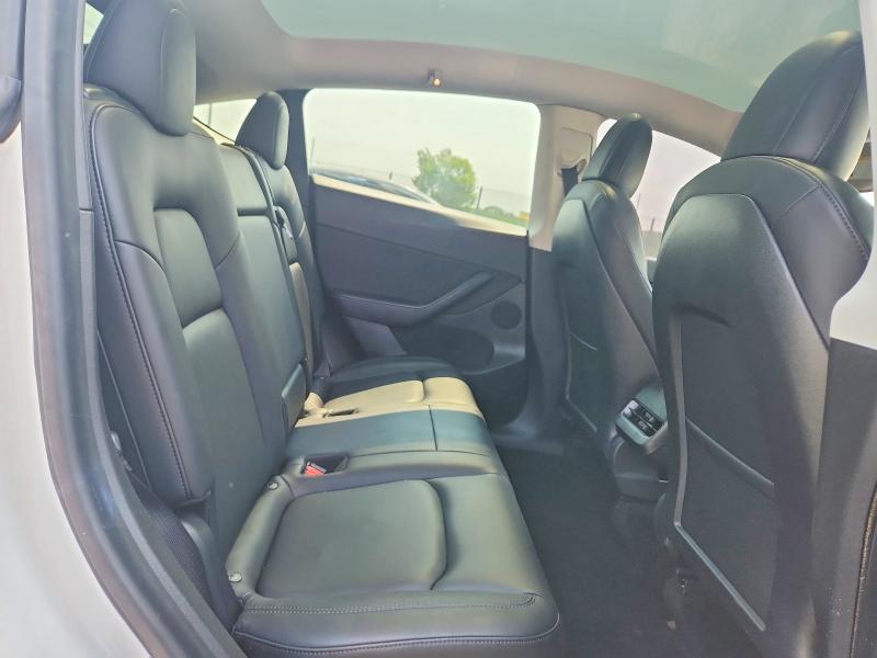 61936016 :رقم المزاد ، 5YJYGDEE9MF145202 vin ، 2021 Tesla Model Y مزاد بيع