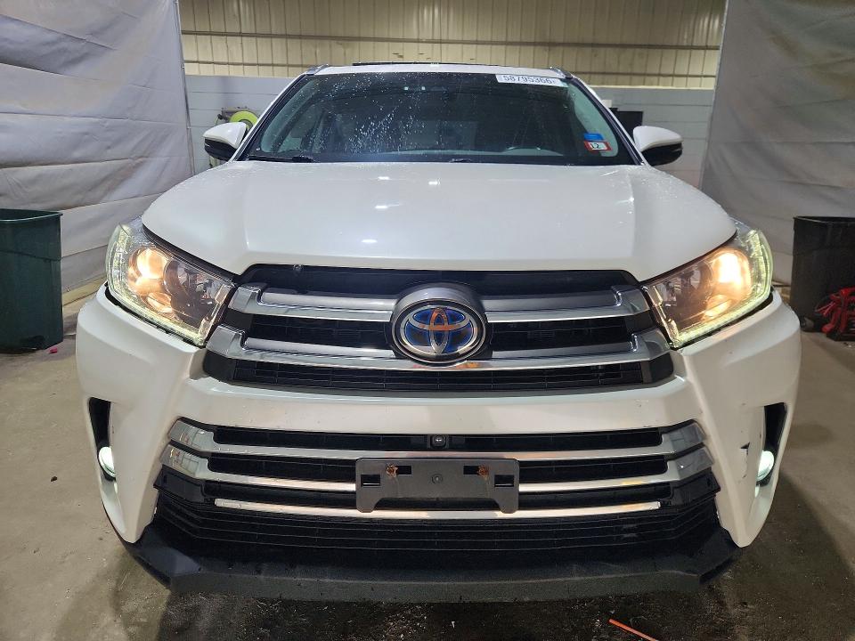 58795366 :رقم المزاد ، 5TDDGRFH7KS072697 vin ، 2019 Toyota Highlander مزاد بيع