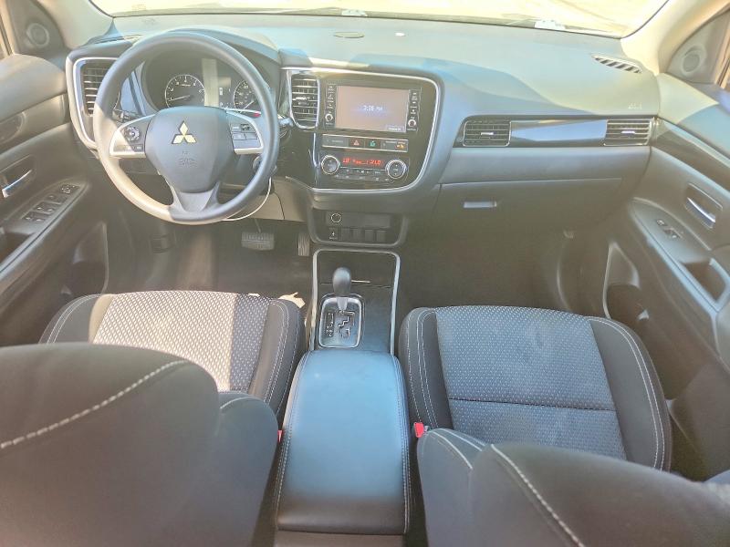 Продажа на аукционе авто 2019 Mitsubishi Outlander, vin: JA4AD2A33KZ008082, номер лота: 62525046