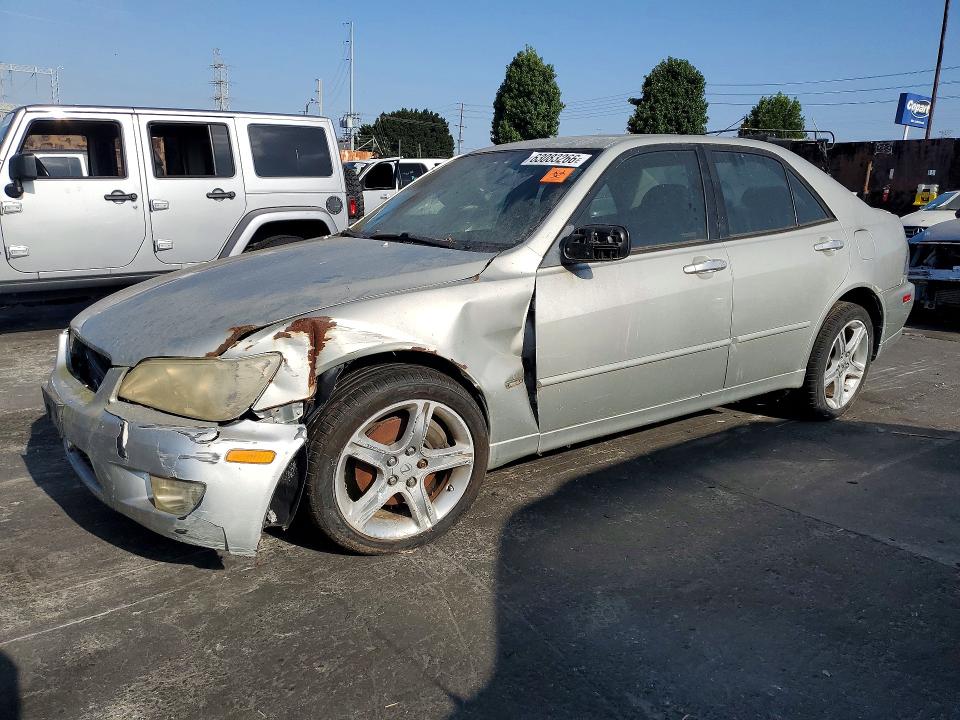 63083266 :رقم المزاد ، JTHBD192440082665 vin ، 2004 Lexus Is مزاد بيع