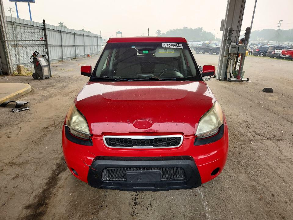 61348646 :رقم المزاد ، KNDJT2A2XB7230887 vin ، 2011 Kia Soul مزاد بيع