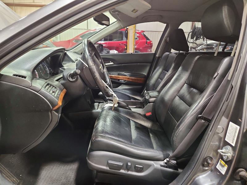 61503516 :رقم المزاد ، 1HGCP2F83BA053212 vin ، 2011 Honda Accord مزاد بيع