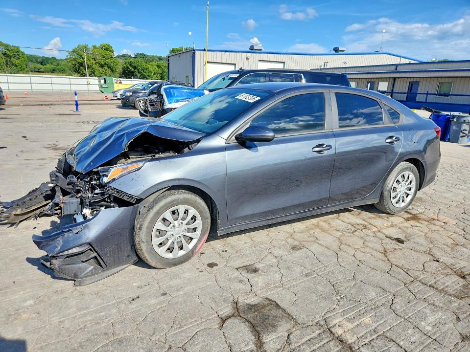 61403766 :رقم المزاد ، 3KPF24AD3ME377254 vin ، 2021 Kia Forte مزاد بيع