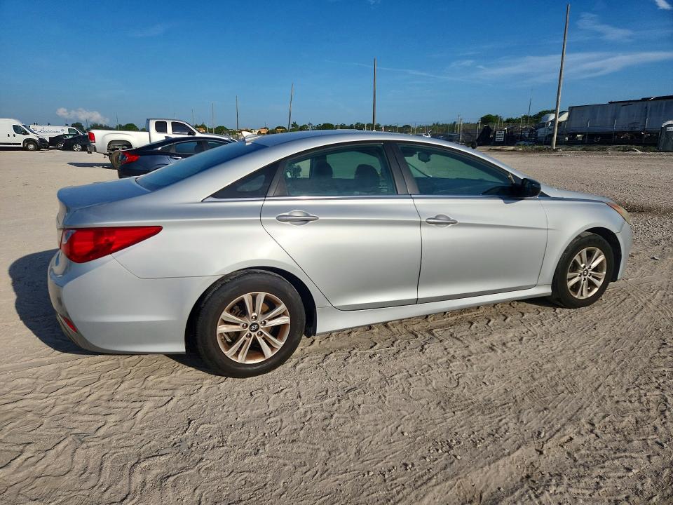 59619376 :رقم المزاد ، 5NPEB4AC0EH890610 vin ، 2014 Hyundai Sonata مزاد بيع