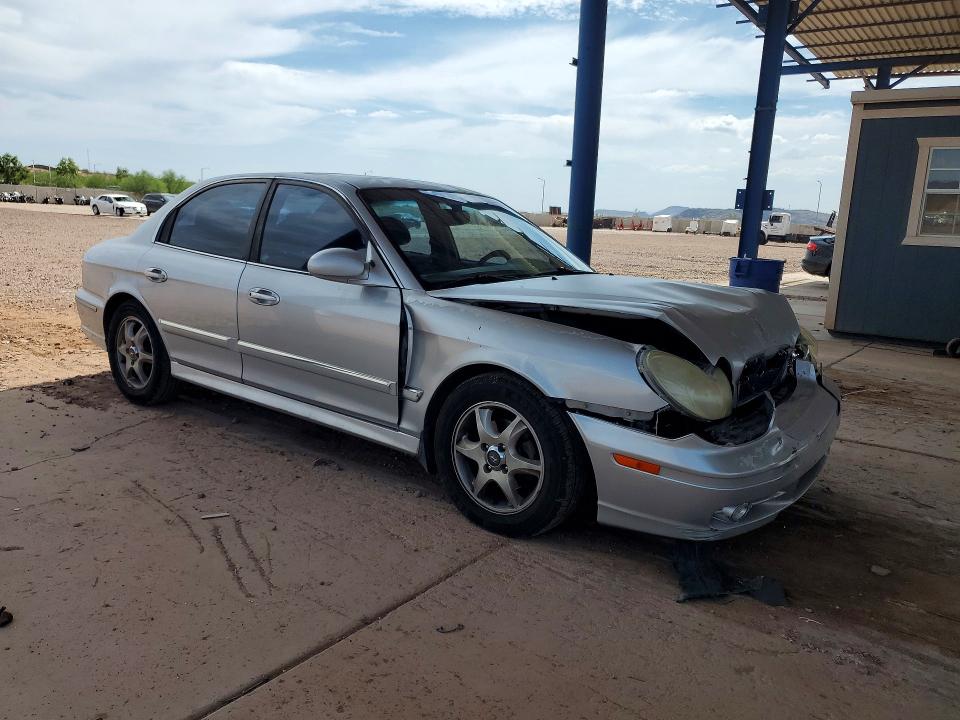 61967726 :رقم المزاد ، KMHWF35H85A155577 vin ، 2005 Hyundai Sonata مزاد بيع