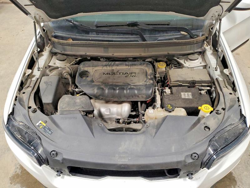 60204396 :رقم المزاد ، 1C4PJMCBXKD413104 vin ، 2019 Jeep Cherokee مزاد بيع