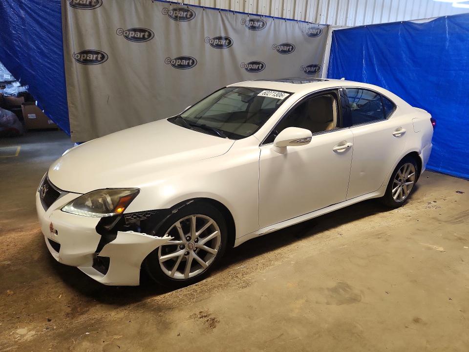 60271306 :رقم المزاد ، JTHCF5C23B5049705 vin ، 2011 Lexus Is مزاد بيع