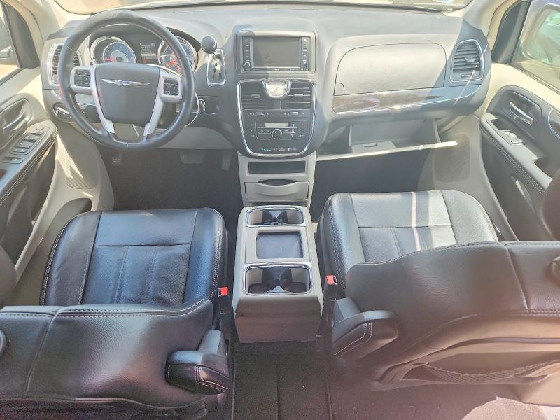Продажа на аукционе авто 2015 Chrysler Town & Country, vin: 2C4RC1BG8FR561611, номер лота: 56193316