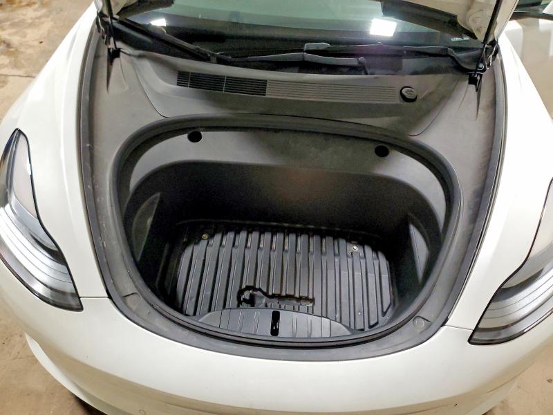 60405226 :رقم المزاد ، 5YJ3E1EA9NF371138 vin ، 2022 Tesla Model 3 مزاد بيع