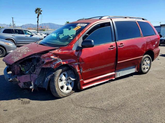 2004 Toyota Sienna მანქანა იყიდება აუქციონზე, vin: 5TDZA23C54S085152, აუქციონის ნომერი: 62327666