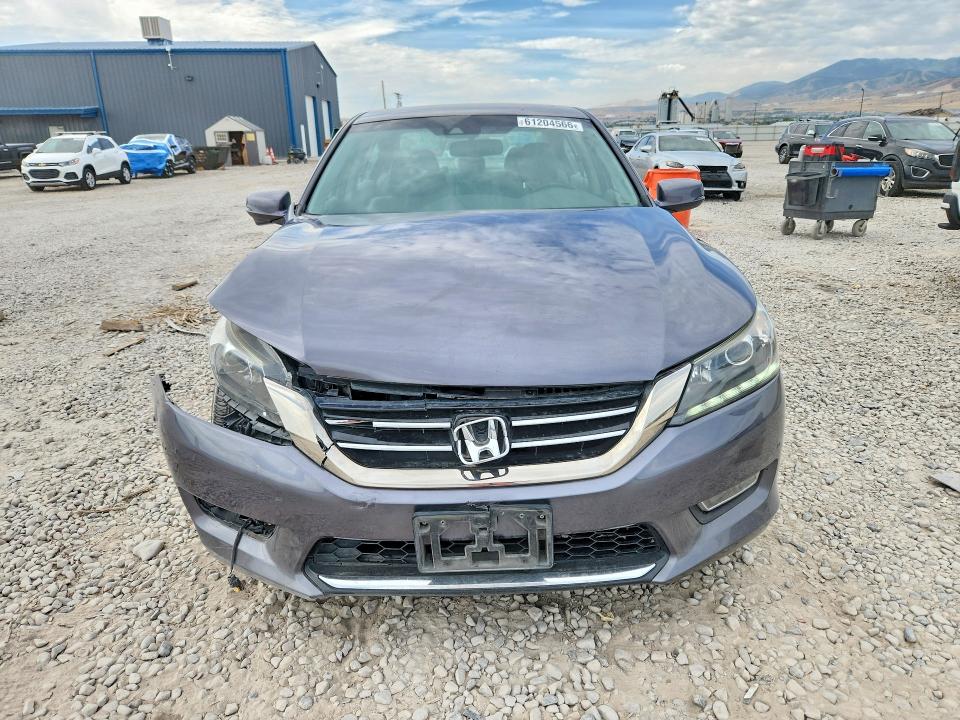 Продажа на аукционе авто 2013 Honda Accord, vin: 1HGCR3F88DA018359, номер лота: 61204566