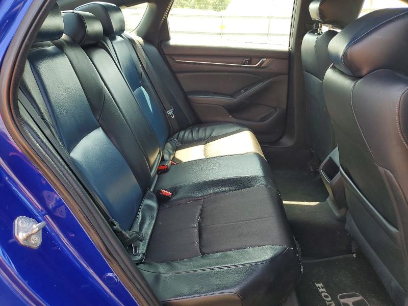 Продаж на аукціоні авто 2018 Honda Accord, vin: 1HGCV1F36JA210413, номер лоту: 61810486