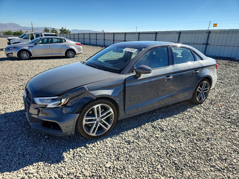 2019 Audi A3 მანქანა იყიდება აუქციონზე, vin: WAUAUGFF2KA109681, აუქციონის ნომერი: 62703456
