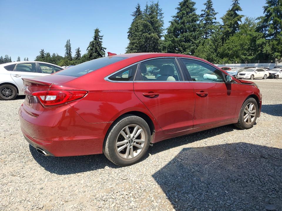 2015 Hyundai Sonata მანქანა იყიდება აუქციონზე, vin: 5NPE24AF8FH204132, აუქციონის ნომერი: 60881216