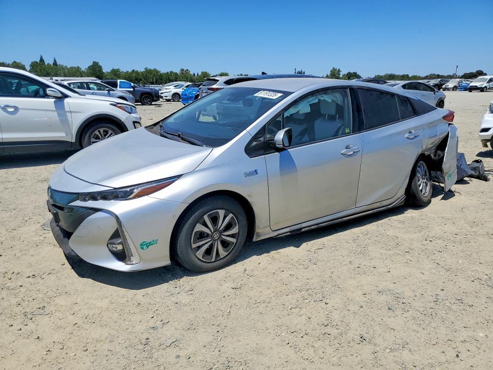 Продажа на аукционе авто 2017 Toyota Prius Prime, vin: JTDKARFP8H3021168, номер лота: 61191326