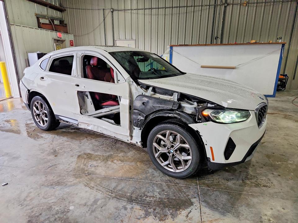 Продаж на аукціоні авто 2022 Bmw X4, vin: 5UX33DT05N9M14965, номер лоту: 61710056