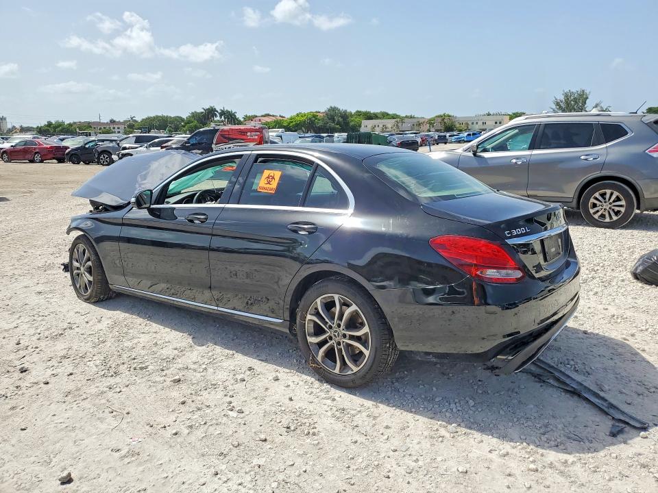 2015 Mercedes-benz C მანქანა იყიდება აუქციონზე, vin: 55SWF4JB3FU074750, აუქციონის ნომერი: 60230116