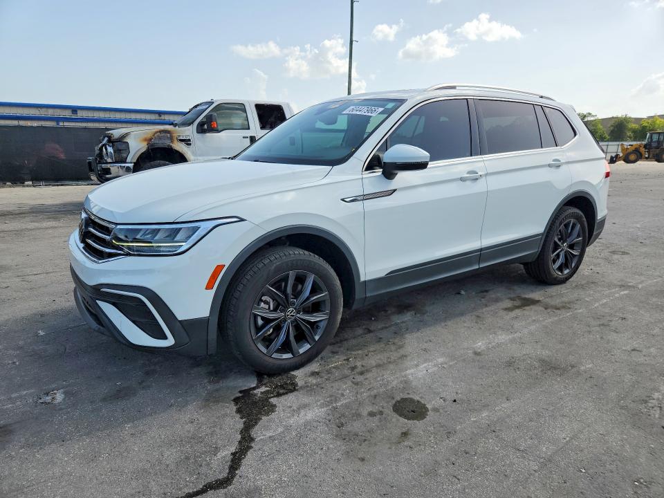 2022 Volkswagen Tiguan მანქანა იყიდება აუქციონზე, vin: 3VV3B7AX1NM037379, აუქციონის ნომერი: 60447966