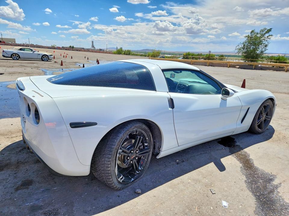Продаж на аукціоні авто 2010 Chevrolet Corvette, vin: 1G1YE2DW0A5101437, номер лоту: 61905776