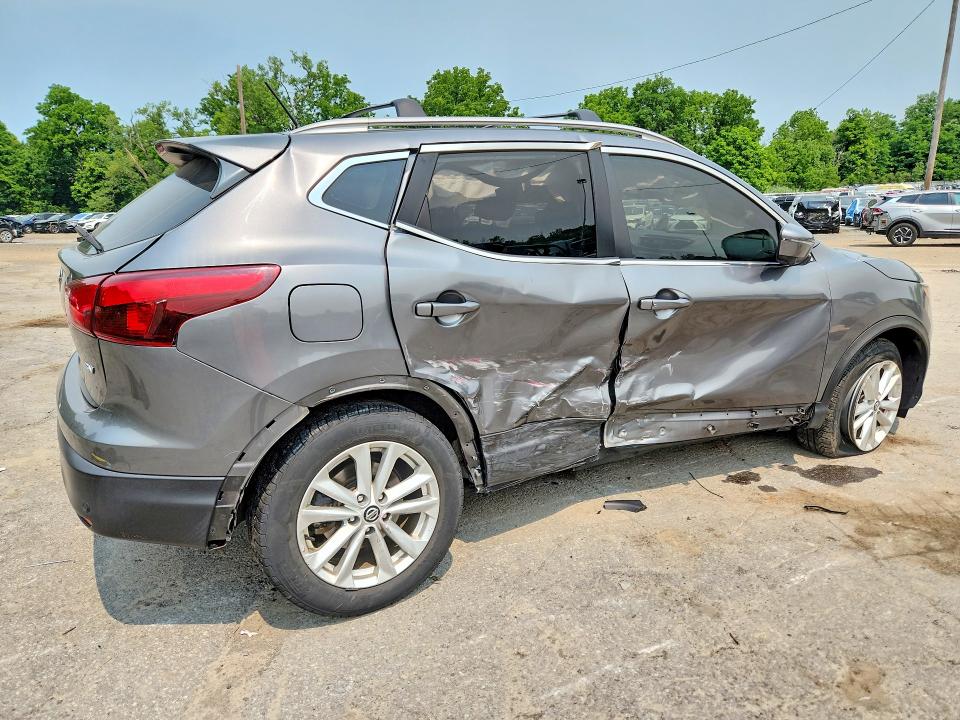 Продажа на аукционе авто 2019 Nissan Rogue Sport, vin: JN1BJ1CPXKW212069, номер лота: 61003356