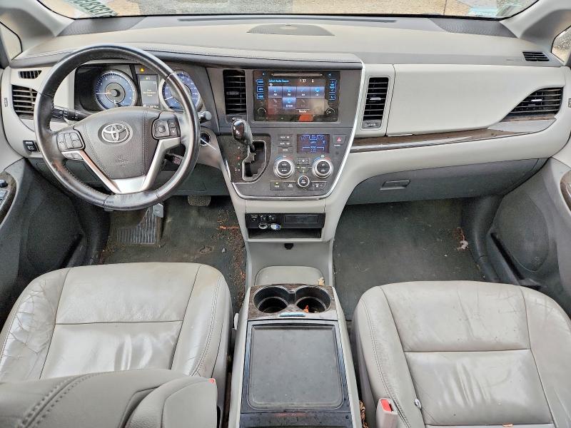 2015 Toyota Sienna მანქანა იყიდება აუქციონზე, vin: 5TDDK3DC5FS118133, აუქციონის ნომერი: 61328536