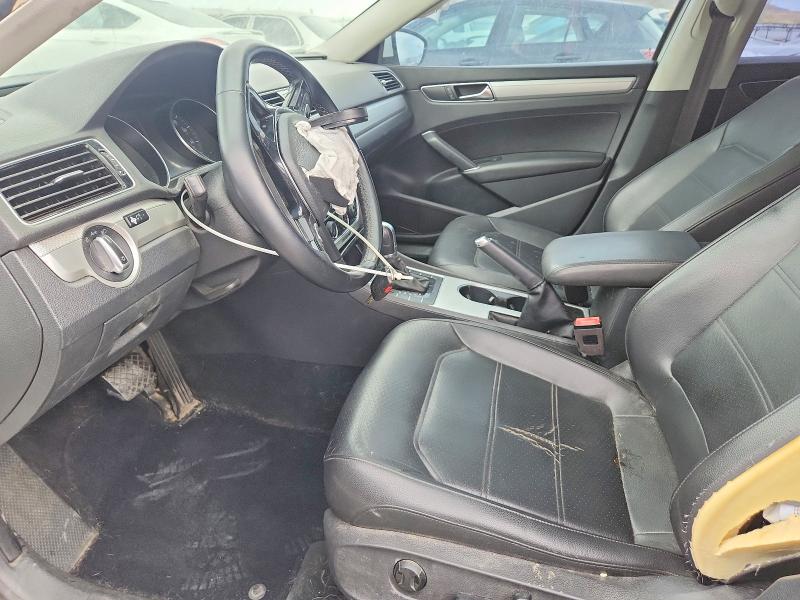 61924436 :رقم المزاد ، 1VWLA7A38KC004968 vin ، 2019 Volkswagen Passat مزاد بيع