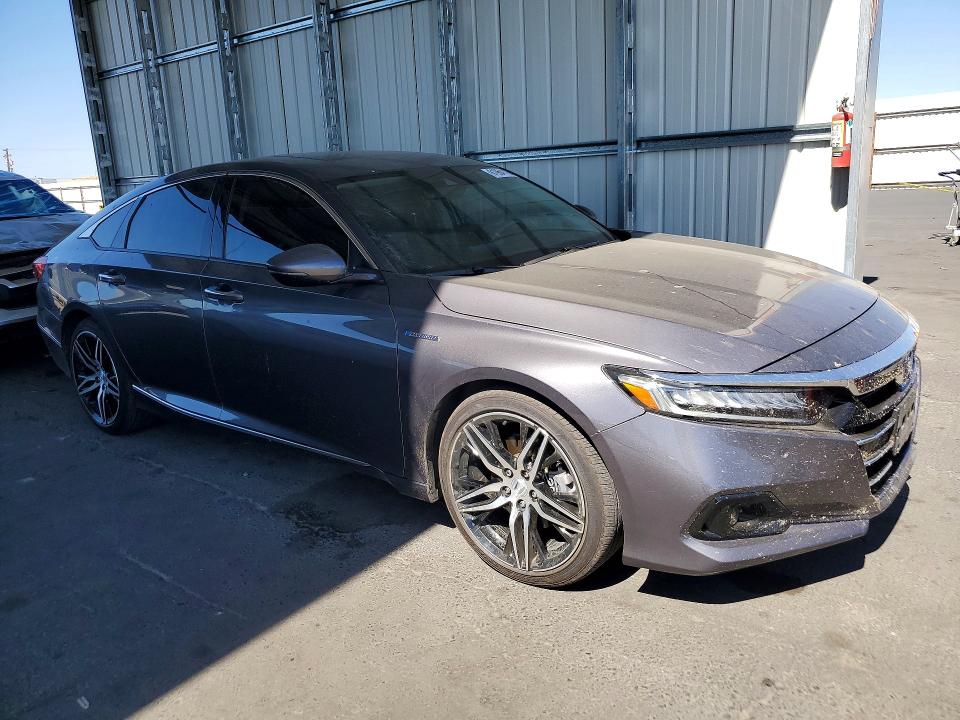 61964116 :رقم المزاد ، 1HGCV3F90NA015476 vin ، 2022 Honda Accord مزاد بيع