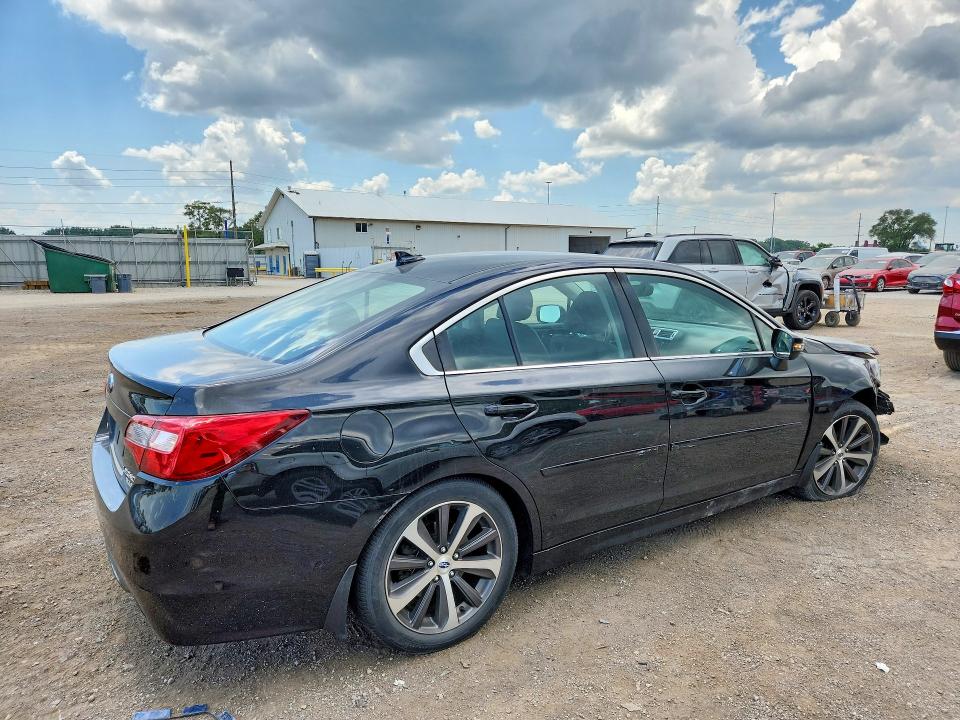 61369916 :رقم المزاد ، 4S3BNAN65H3044017 vin ، 2017 Subaru Legacy مزاد بيع