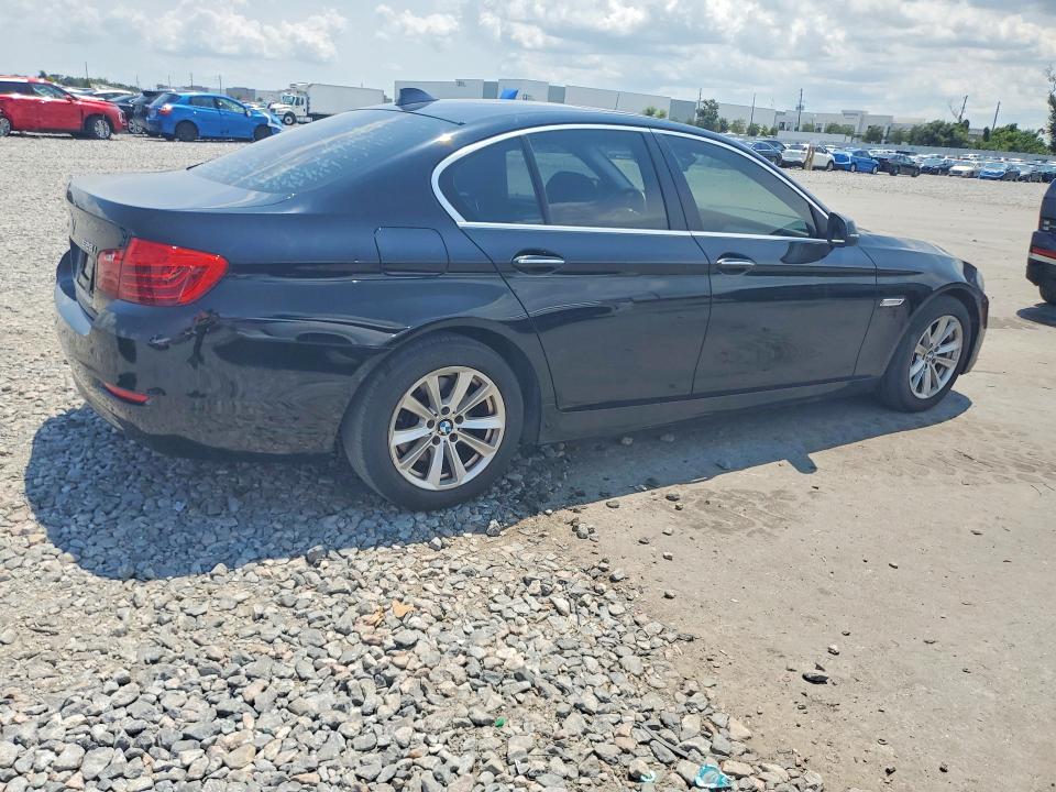 63285326 :رقم المزاد ، WBA5A7C55FD624538 vin ، 2015 Bmw 528 مزاد بيع