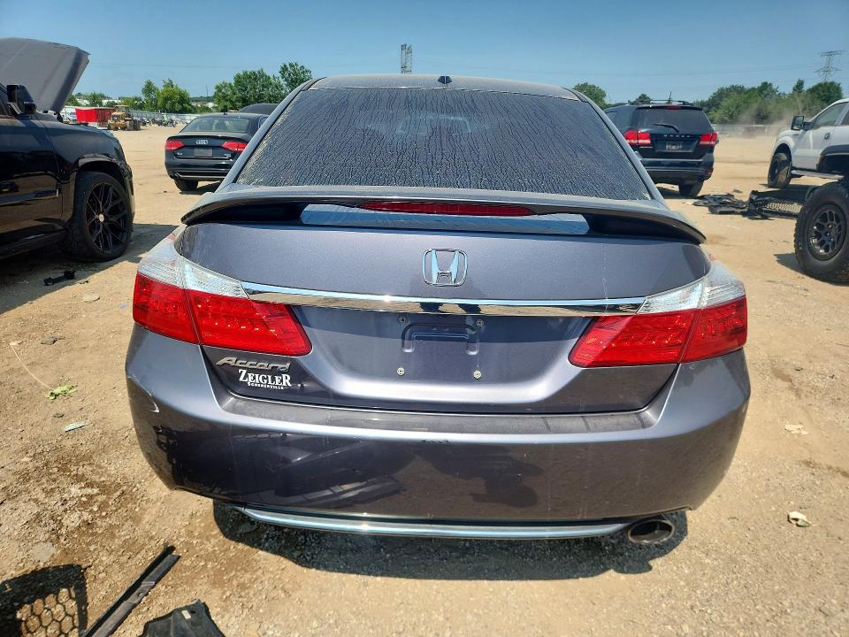61182316 :رقم المزاد ، 1HGCR2F86EA138625 vin ، 2014 Honda Accord مزاد بيع