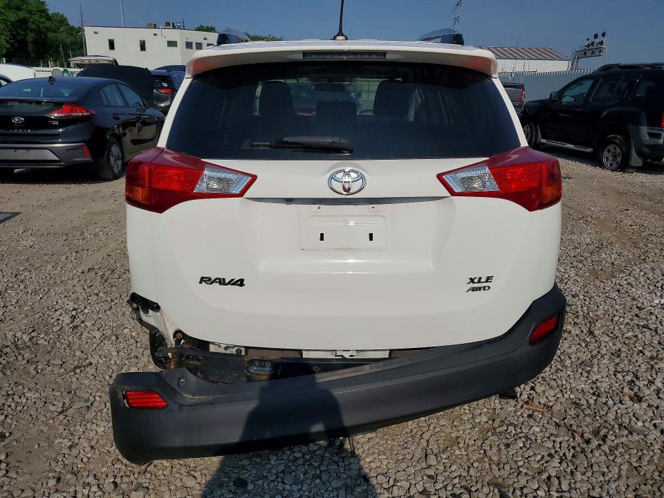 Aukcja sprzedaży 2015 Toyota Rav4, vin: JTMRFREVXFD119447, numer aukcji: 61434706