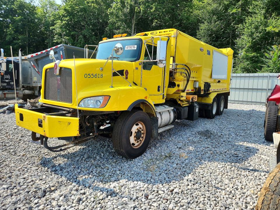 60788276 :رقم المزاد ، 1NKBLJ0X9JR216329 vin ، 2018 Kenworth Construction مزاد بيع