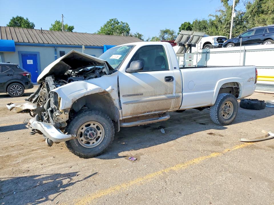 63014156 :رقم المزاد ، 1GTHK24U15E198720 vin ، 2005 Gmc Sierra مزاد بيع